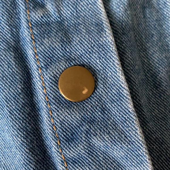 Forever 21 jean skirt. - Picture 6 of 6